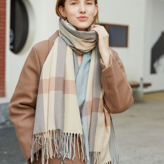 Autumn and winter new plaid scarf; cashmere tassel; lengthening; warm keeping; fashion; simple shawl; scarf; factory wholesale