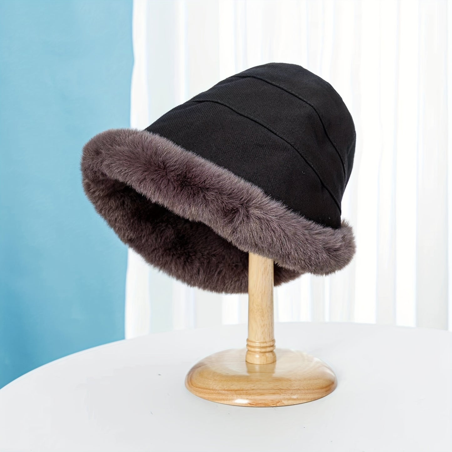 Winter Thermal Bucket Hat – Faux Fur Plush, Thickened Ear Protection for Women